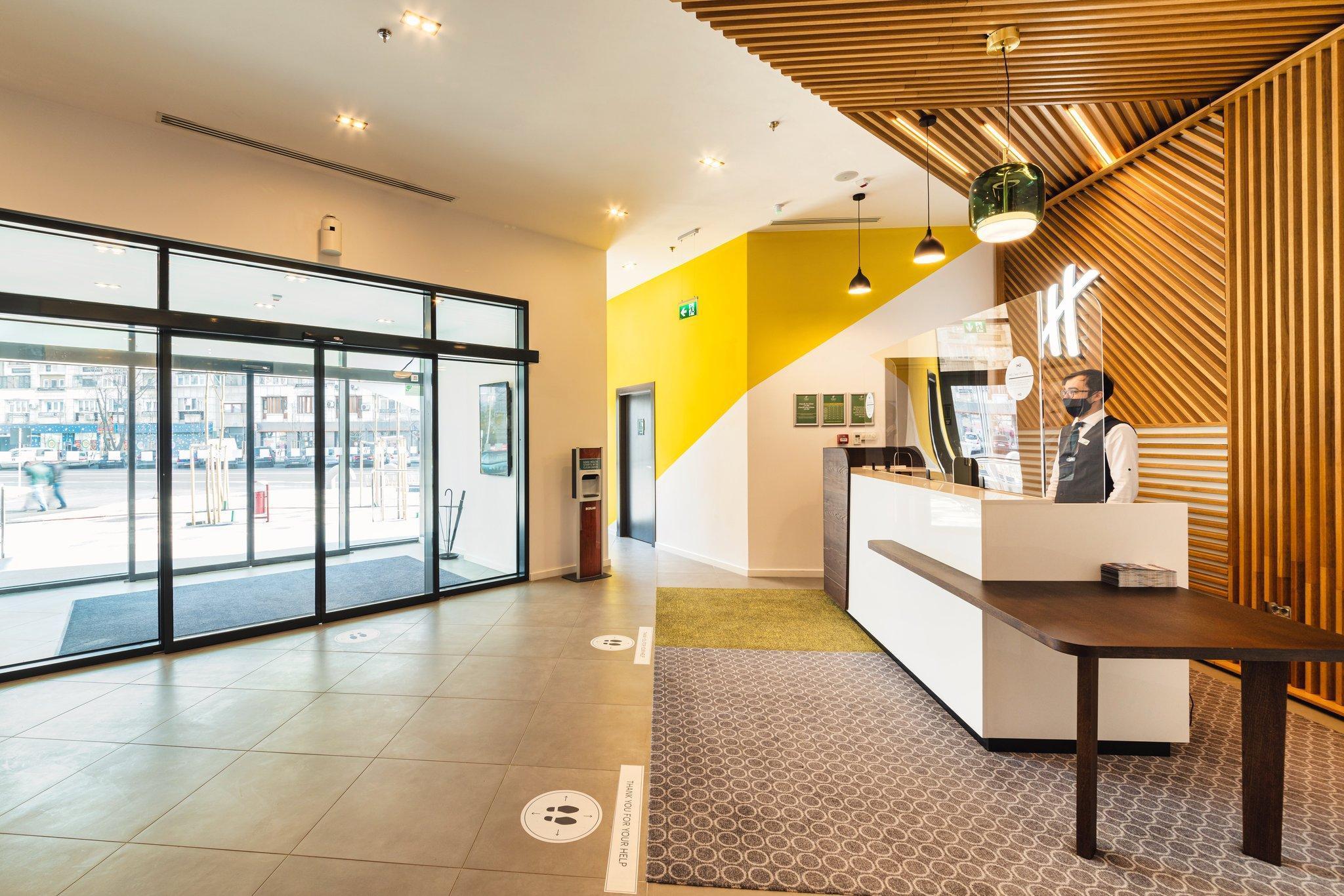 Holiday Inn Bucharest - Times, An Ihg Hotel מראה חיצוני תמונה