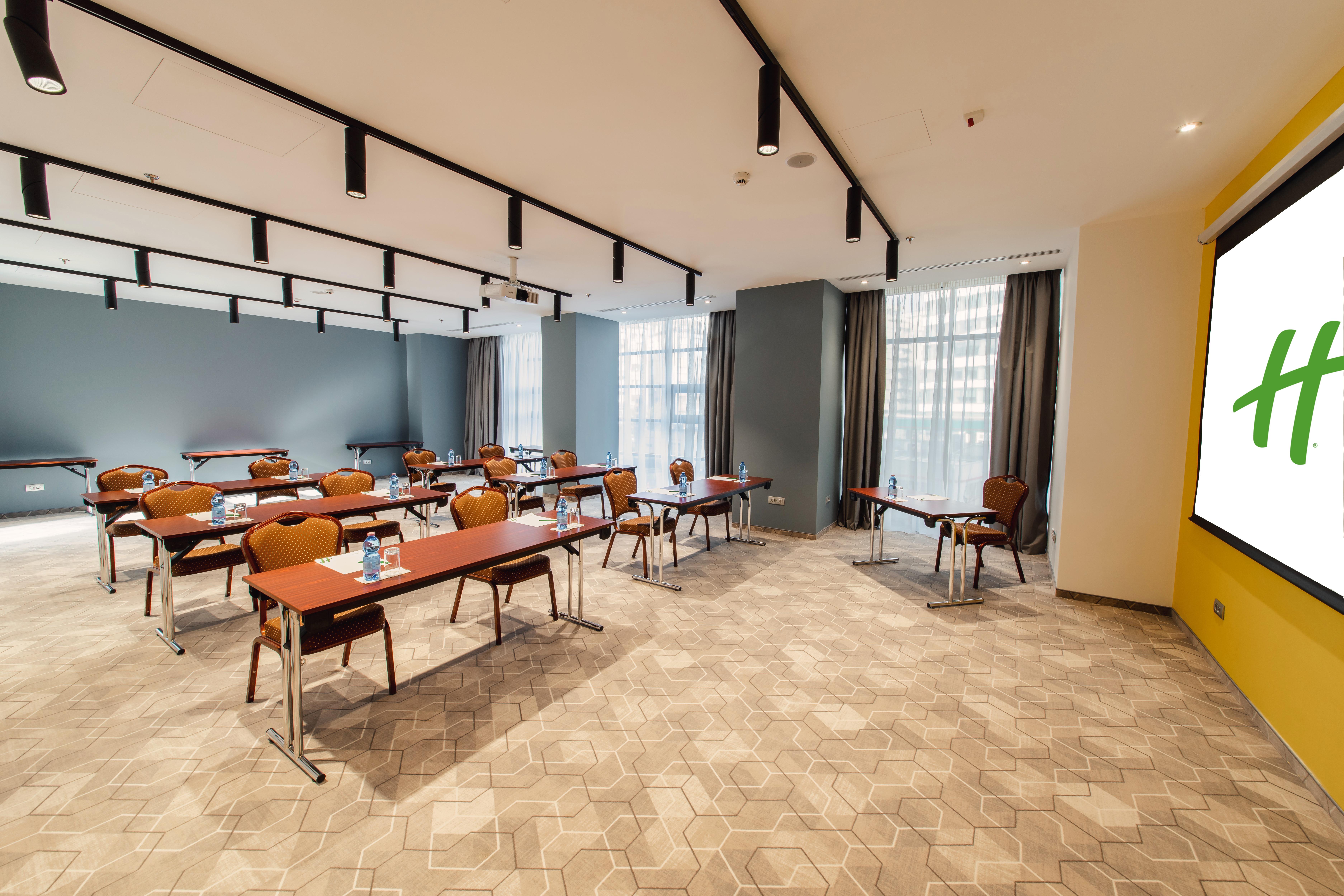 Holiday Inn Bucharest - Times, An Ihg Hotel מראה חיצוני תמונה
